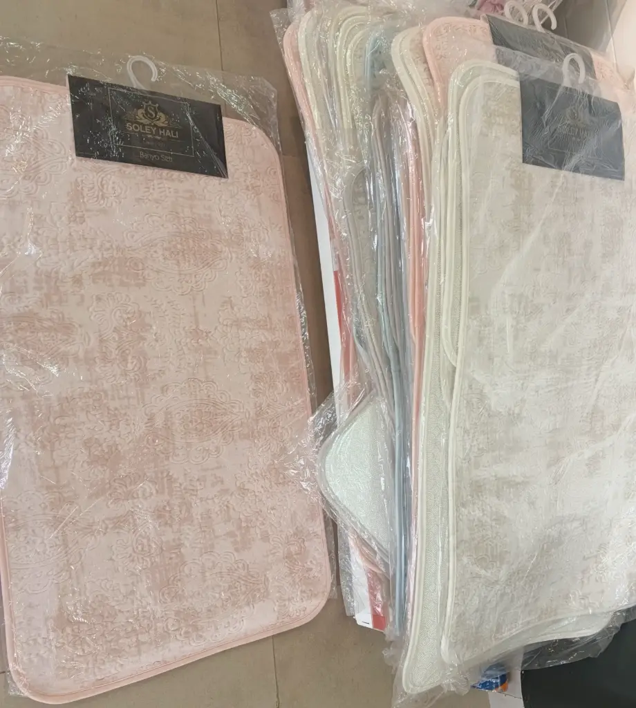 TAPIS PIEDS 2 PIECES