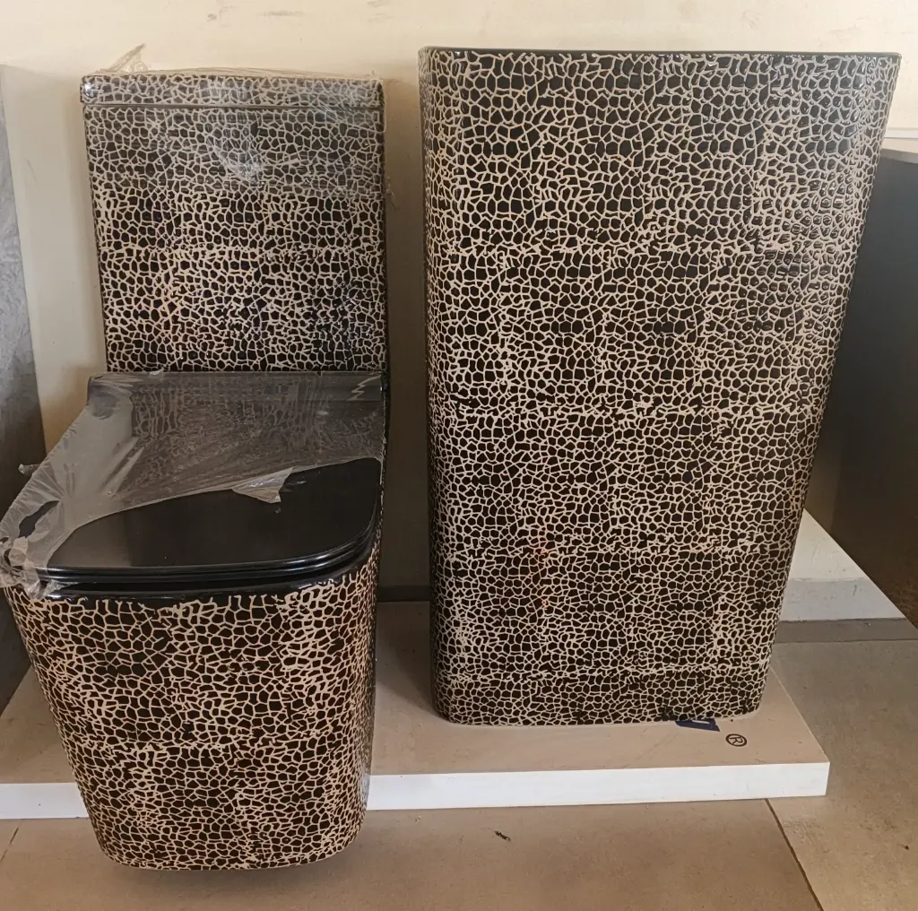 WC2073JAGUARD+LAVABO 3201 7+1 COMPLET