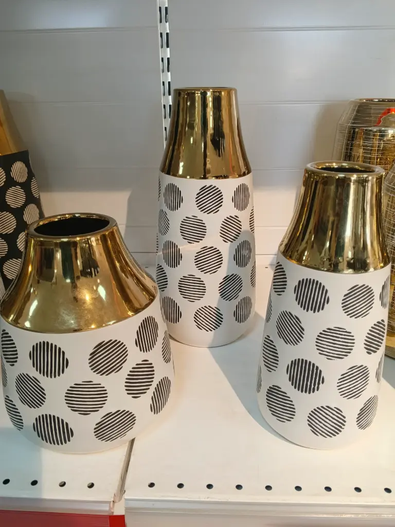 VASE FLEUR  BLANC DORE 3 PIECES